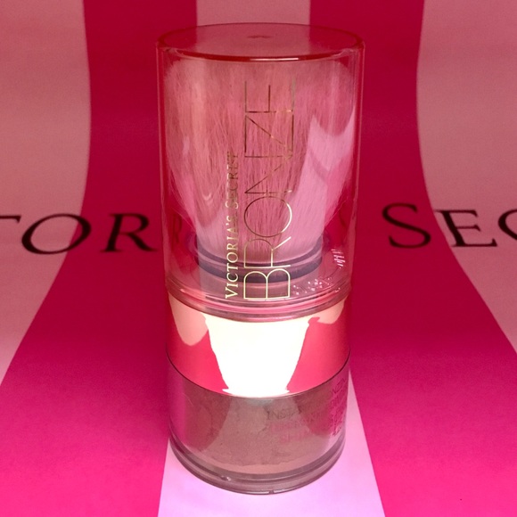 Victoria's Secret Other - SEALED Victoria Secret instant bronzing powder HTF